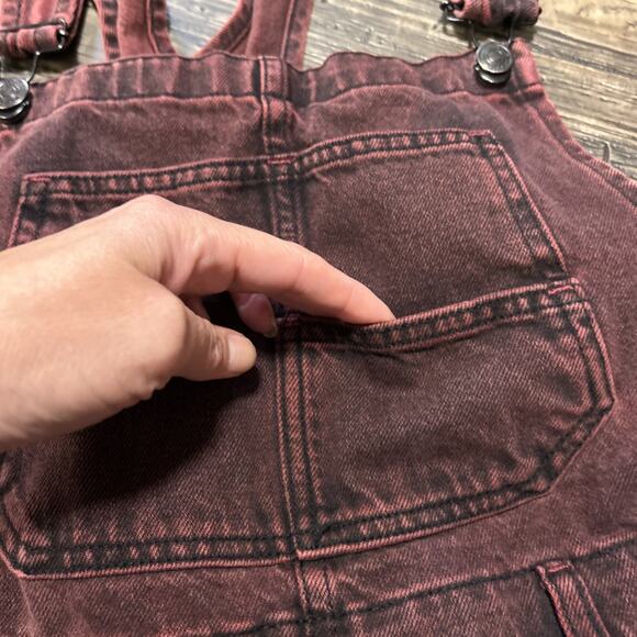 We the Free Red Denim Ziggy Shortalls Overalls Shorts Jean Women’s Medium - Picture 4 of 11